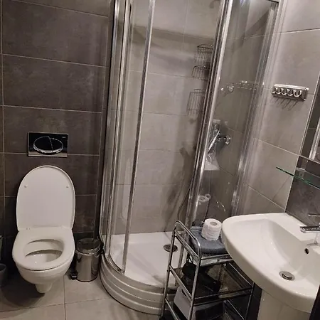 Apartman Hania *